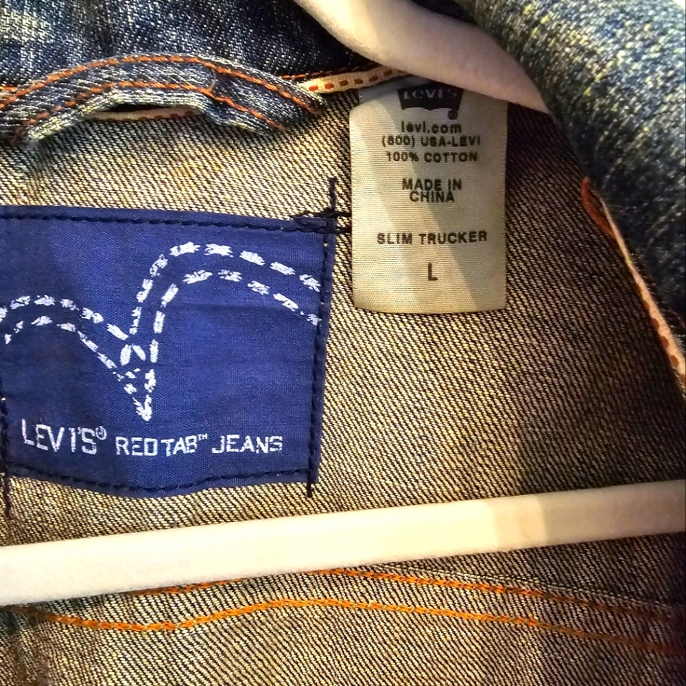Levi Men's Denim Jacket - Picture 5 of 5